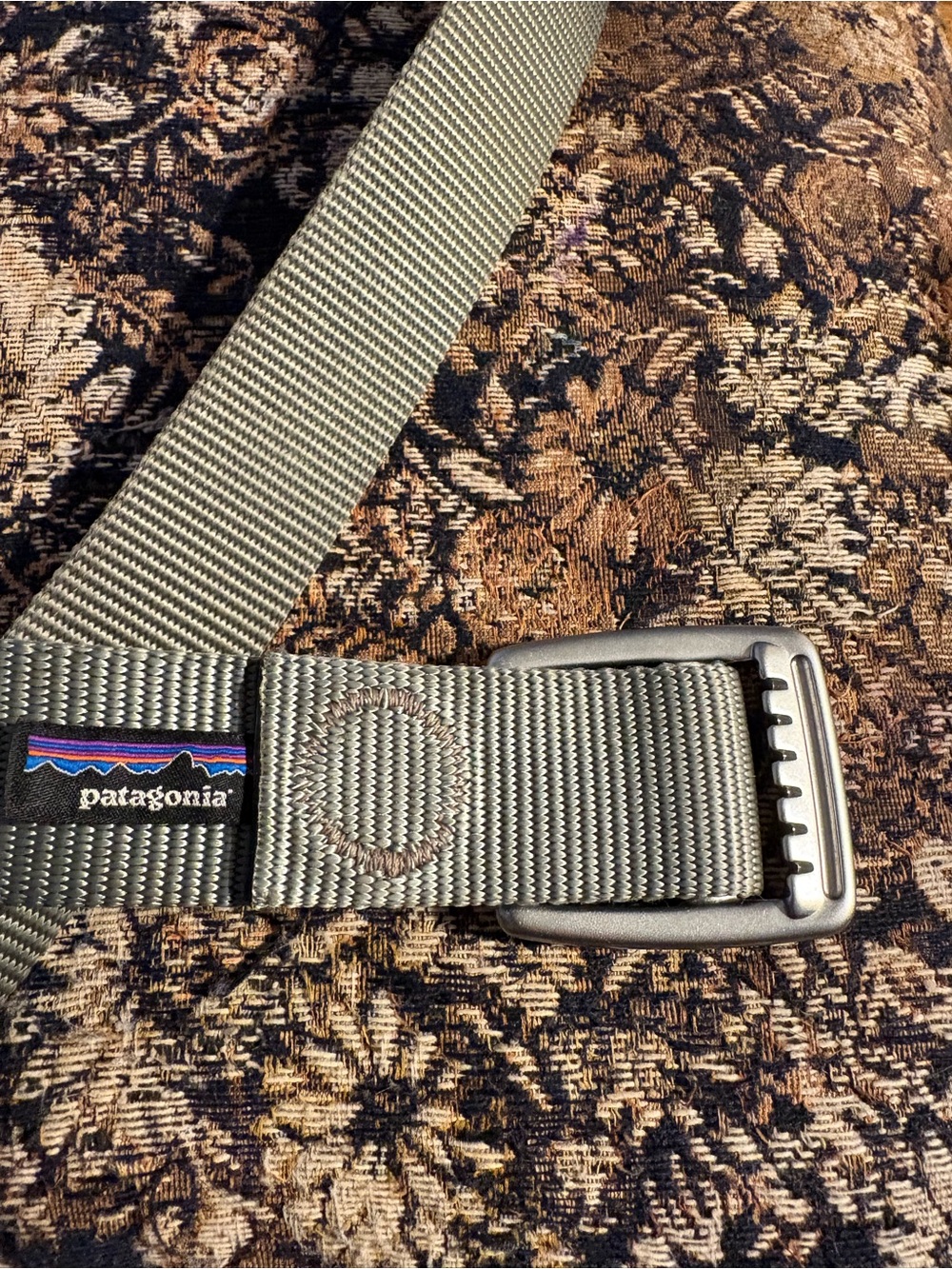 Patagonia Olive Green Webbing Belt with Metal Buckle - Picture 4 of 5